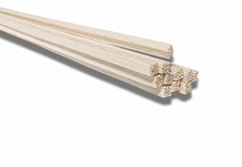 Listón Cuadrado de Madera Natural de Balsa